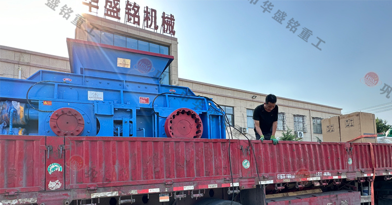 華盛銘廠家的對輥制砂機怎么樣？市場價一臺多少錢？